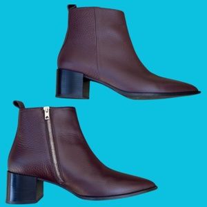 EVERLANE Boss Boots in Pebbled Burgundy Leather